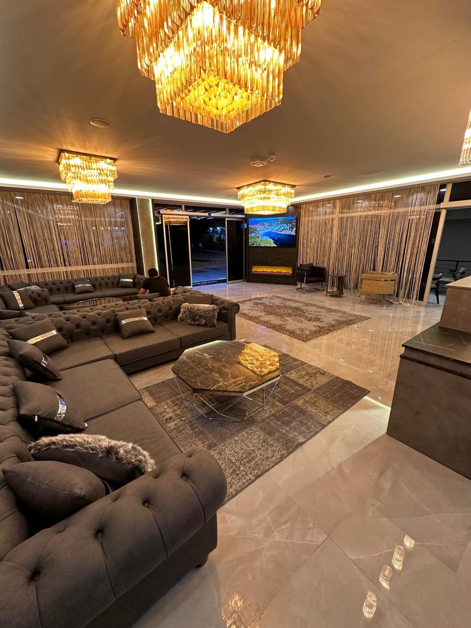 Comfort Point Two Hotel Истанбул Екстериор снимка