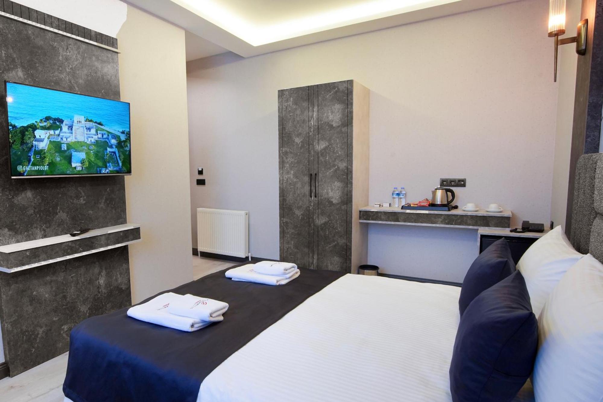 Comfort Point Two Hotel Истанбул Екстериор снимка